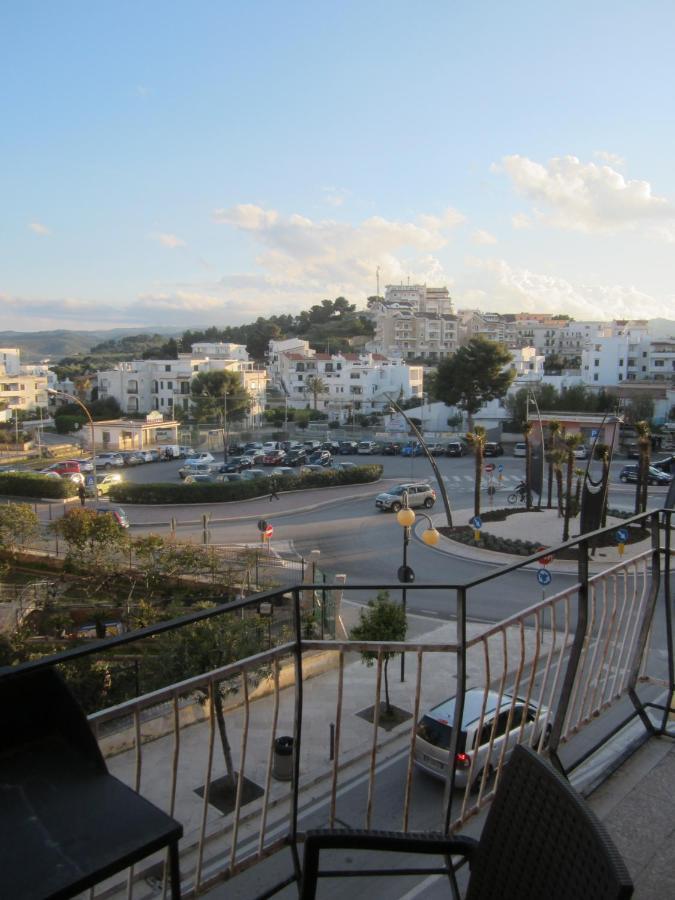 Le Calle A Vieste Sul Gargano Exteriör bild